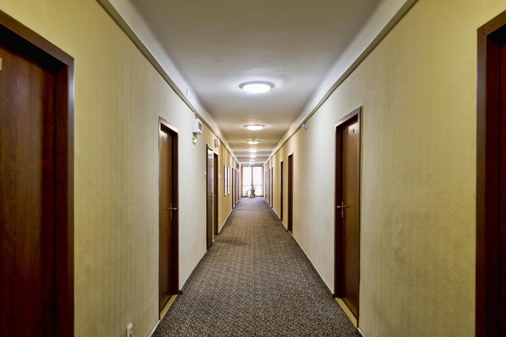Hotel Swiatowit Łódź Buitenkant foto